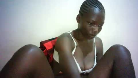 queen_joan online show from 02-10-25, 01:35