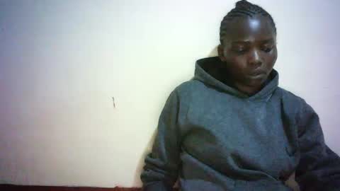 queen_joan online show from 02-11-25, 06:33