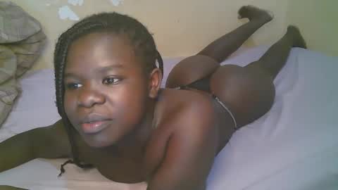 queen_latasha online show from 05-19-26, 04:41