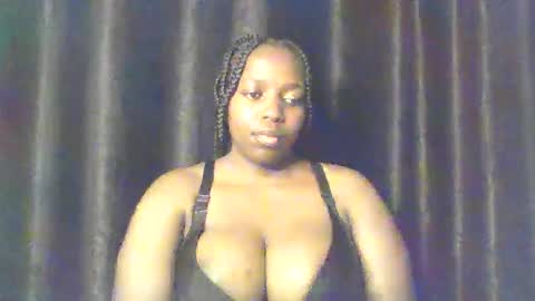 QUEEN online show from 03-12-26, 04:51