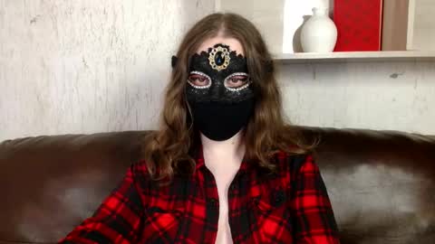 Nora online show from 05-10-26, 10:26