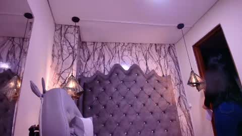 QueenNyx online show from 06-14-26, 02:09