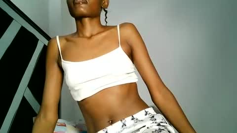 queen_sashavixen online show from 06-24-26, 04:55