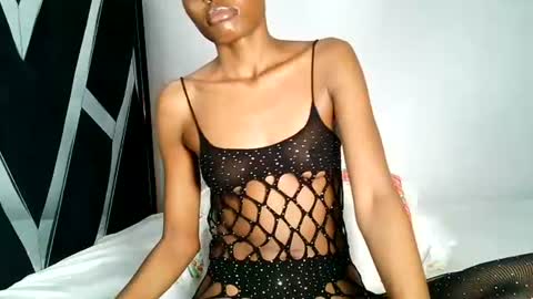 queen_sashavixen online show from 06-29-26, 04:41