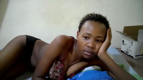 queen_slender online show from 05-26-26, 06:31