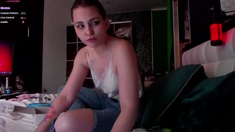 Kim online show from 03-14-26, 02:44