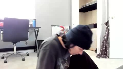 Snapshot of queenb2626 chatting on 11-11-25, 07:36 Queen Blaire online show from 11-11-25, 07:36