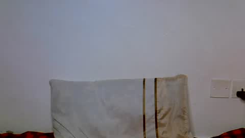 Cindy Melahnin online show from 06-12-26, 03:16