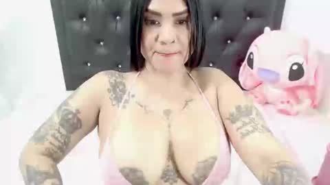 Queenbusty1 online show from 02-22-26, 01:09