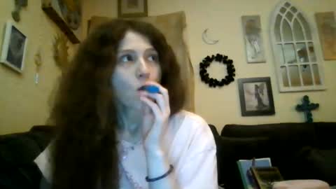 queencrimsonlvx online show from 07-07-26, 12:09