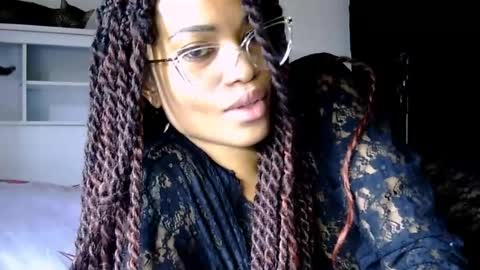 Snapshot of queendom_ing chatting on 06-29-26, 03:23 Sweet Goddess online show from 06-29-26, 03:23