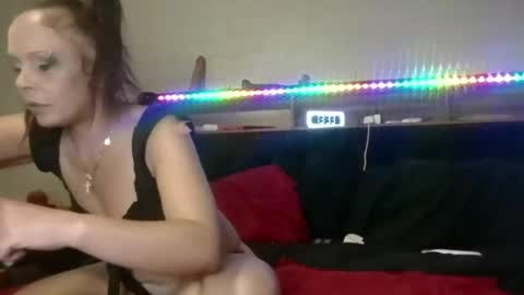 queenofmen69 online show from 06-29-26, 08:31