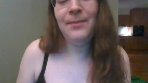 queenofthenights online show from 04-13-26, 07:41