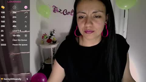 queenrose94 online show from 05-27-26, 09:23