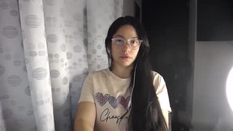 Paola online show from 05-11-26, 02:06