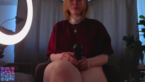 Teri  My favorite vibes 77 101 222 666 online show from 05-27-26, 04:20