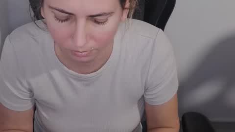 quickgirl_38 online show from 02-28-26, 05:58