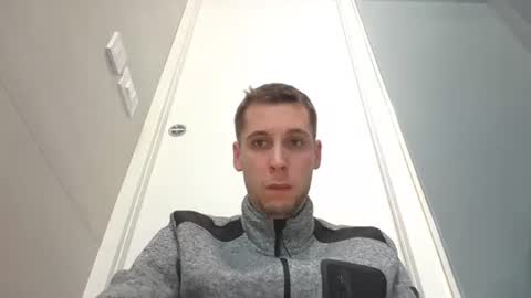 qwerty96cuck96 online show from 01-05-25, 08:42