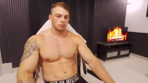 Snapshot of r9dima1998 chatting on 07-14-26, 05:01 Dmitry online show from 07-14-26, 05:01