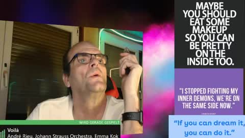 Snapshot of r_2d2_ chatting on 06-06-26, 08:35 dj mike online show from 06-06-26, 08:35