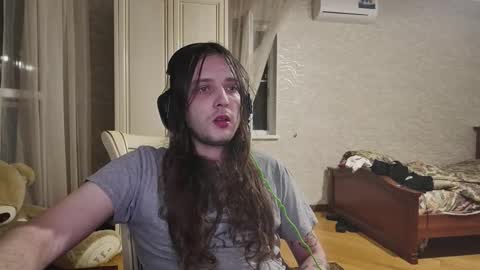 Snapshot of rabbitboyy1 chatting on 09-14-25, 07:57 rabbitboyy online show from 09-14-25, 07:57