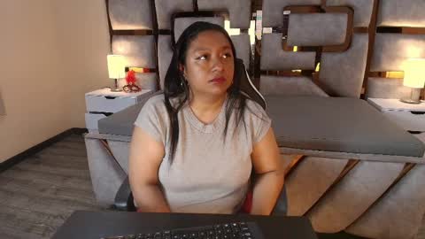 Snapshot of rachell_carter chatting on 05-21-26, 04:52 rachell_carter online show from 05-21-26, 04:52