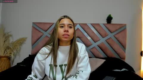 Rachell online show from 06-03-26, 04:48