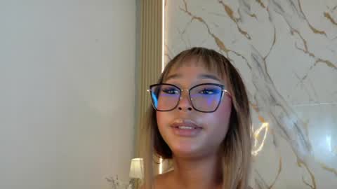 Snapshot of rachell_ebony chatting on 05-11-26, 04:04 Rachel Ebony online show from 05-11-26, 04:04