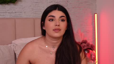 RachelSwaan online show from 12-06-24, 01:22