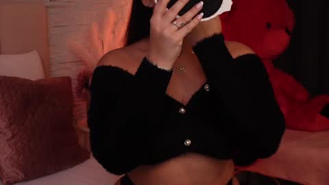 RachelSwaan online show from 12-17-24, 05:07