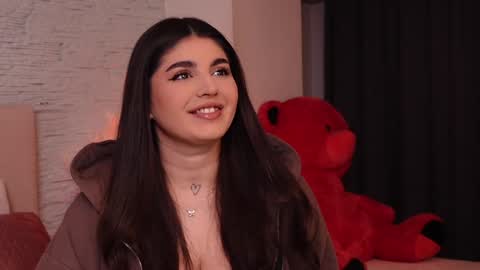 RachelSwaan online show from 12-28-24, 04:51