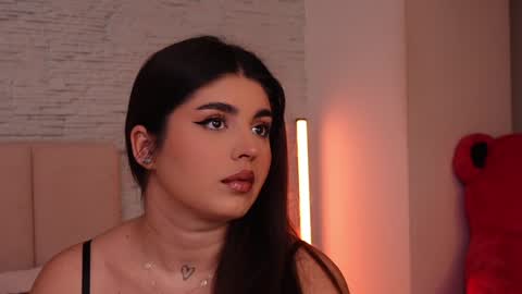 RachelSwaan online show from 12-30-24, 06:20