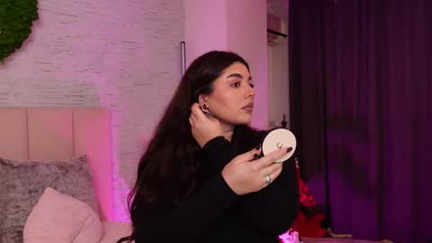 RachelSwaan online show from 11-13-25, 07:40