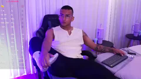 Snapshot of rafa_cruz chatting on 06-27-26, 12:33 rafa_cruz online show from 06-27-26, 12:33