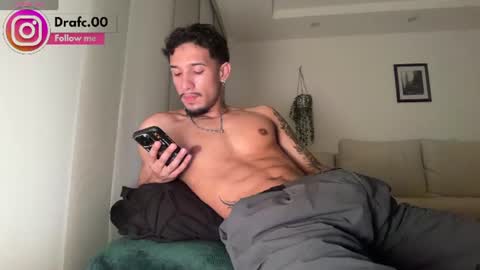 Snapshot of rafael_stone1 chatting on 06-18-26, 12:00 NEW IG online show from 06-18-26, 12:00