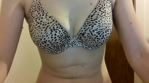 rahel_barbara online show from 02-28-25, 03:15