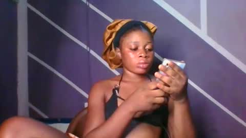 Snapshot of rainbow_baby26 chatting on 03-01-26, 01:29 rainbow baby26 online show from 03-01-26, 01:29