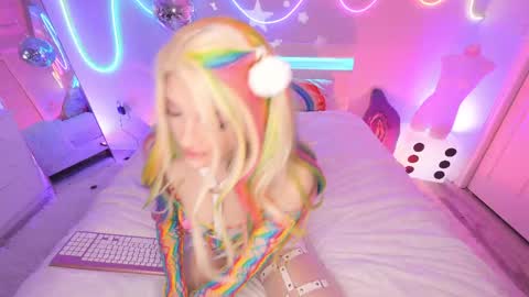 Mary Rainz online show from 04-29-26, 03:21