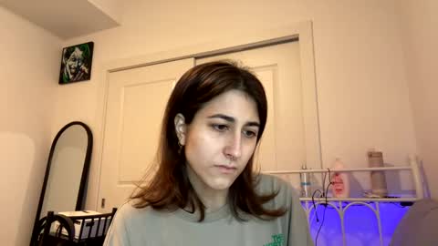 Ray Ray online show from 01-04-25, 04:44