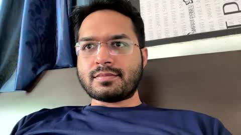 Snapshot of raj_maheesh chatting on 02-12-25, 04:44 raj_maheesh online show from 02-12-25, 04:44