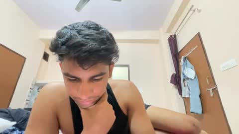 Snapshot of raju_smith chatting on 11-01-25, 06:04 raju_smith online show from 11-01-25, 06:04