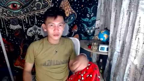 ralfhuge24 online show from 05-18-26, 12:55