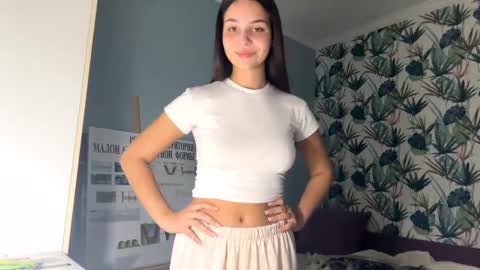 ShyBerry online show from 10-29-25, 08:10