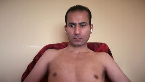 Snapshot of rand102 chatting on 08-09-26, 05:23 online show from 08-09-26, 05:23
