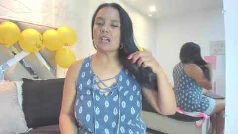 Snapshot of raquel_moore chatting on 01-05-26, 05:38 Raquel Moore online show from 01-05-26, 05:38