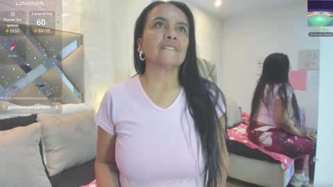 Snapshot of raquel_moore chatting on 01-16-26, 03:05 Raquel Moore online show from 01-16-26, 03:05