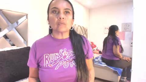 Snapshot of raquel_moore chatting on 02-25-26, 12:26 Raquel Moore online show from 02-25-26, 12:26