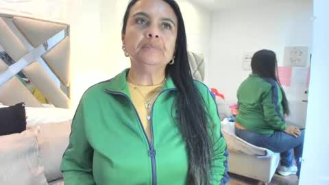 Snapshot of raquel_moore chatting on 03-05-26, 12:34 Raquel Moore online show from 03-05-26, 12:34