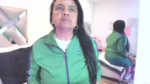 Snapshot of raquel_moore chatting on 04-04-26, 01:30 Raquel Moore online show from 04-04-26, 01:30