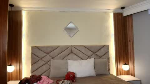 Raquel online show from 05-21-26, 12:01
